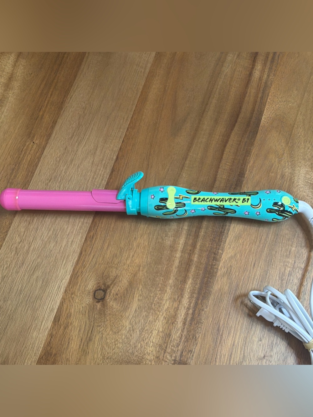 Beachwaver B1 Series Rotating Curling Iron Neon Desert  B1  EUC